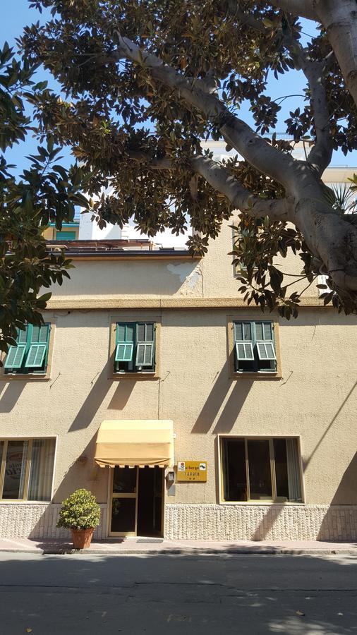 Albergo Savoia Ospedaletti Luaran gambar